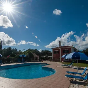 Villa Leventis Complex With Sharing Pool, Spartià