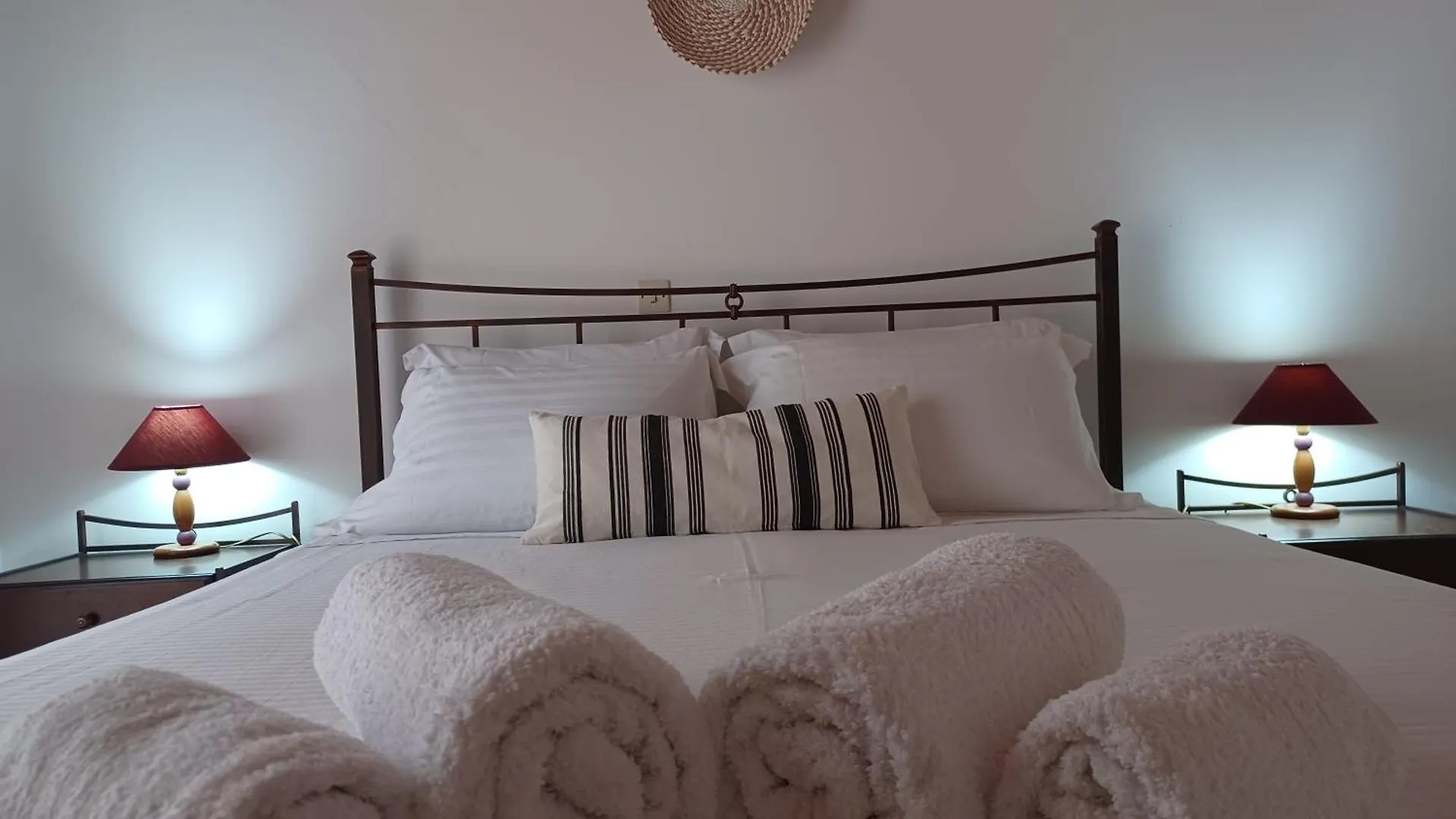 Nerissa Bungalow 2, Two Bedroom House With Sea View Spartia  Greece
