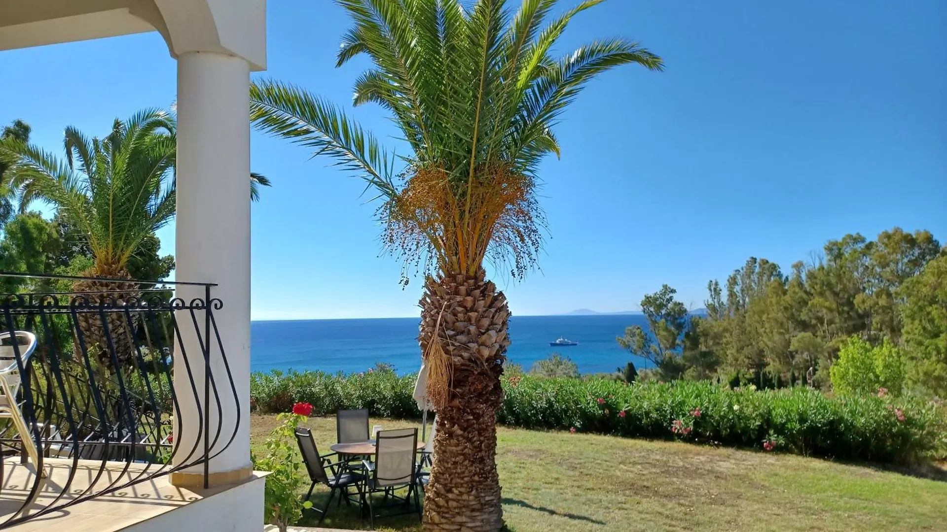 Nerissa Bungalow 2, Two Bedroom House With Sea View Spartia  Holiday home Spartia (Kefalonia)